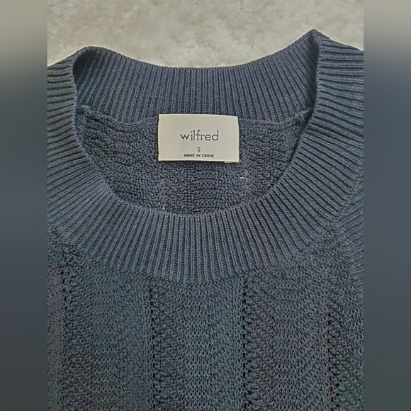 AritziaWilfred tank in black. Size small. Crocheted. scalloped bottom edge. EUC - Picture 3 of 8